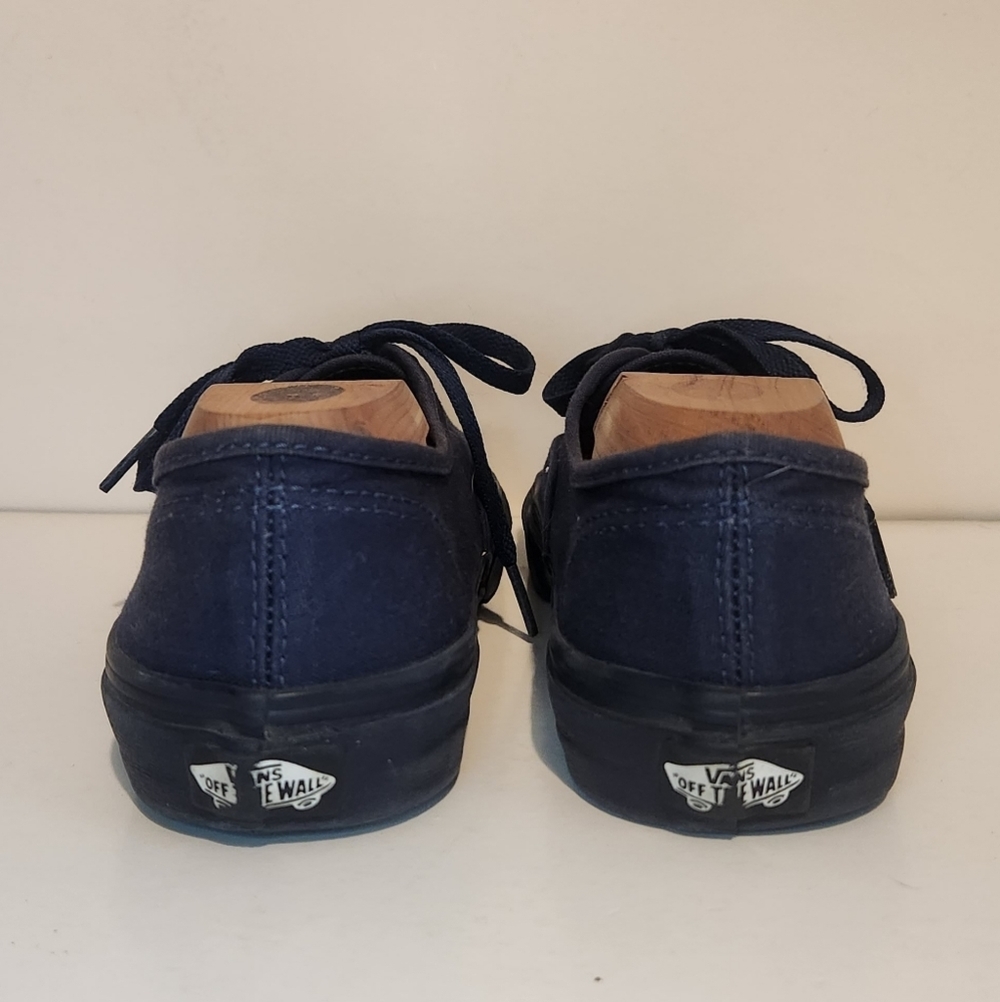 Used Navy Blue Vans Skater Sneakers Women’s Size 8 - Picture 5 of 9